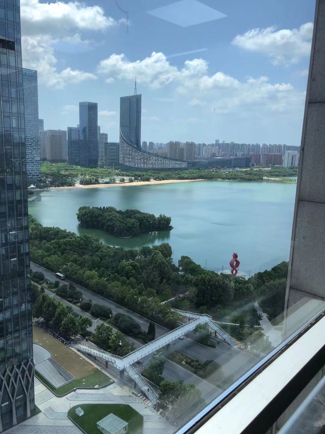 հ벽