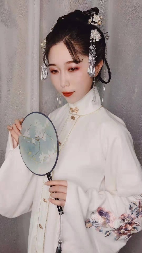 ĻױѵѧУļұȽϺã