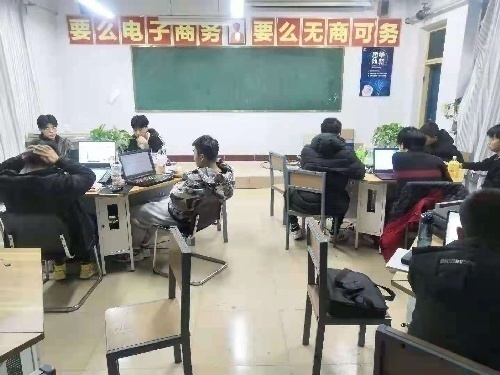 ŻʦѵĿк